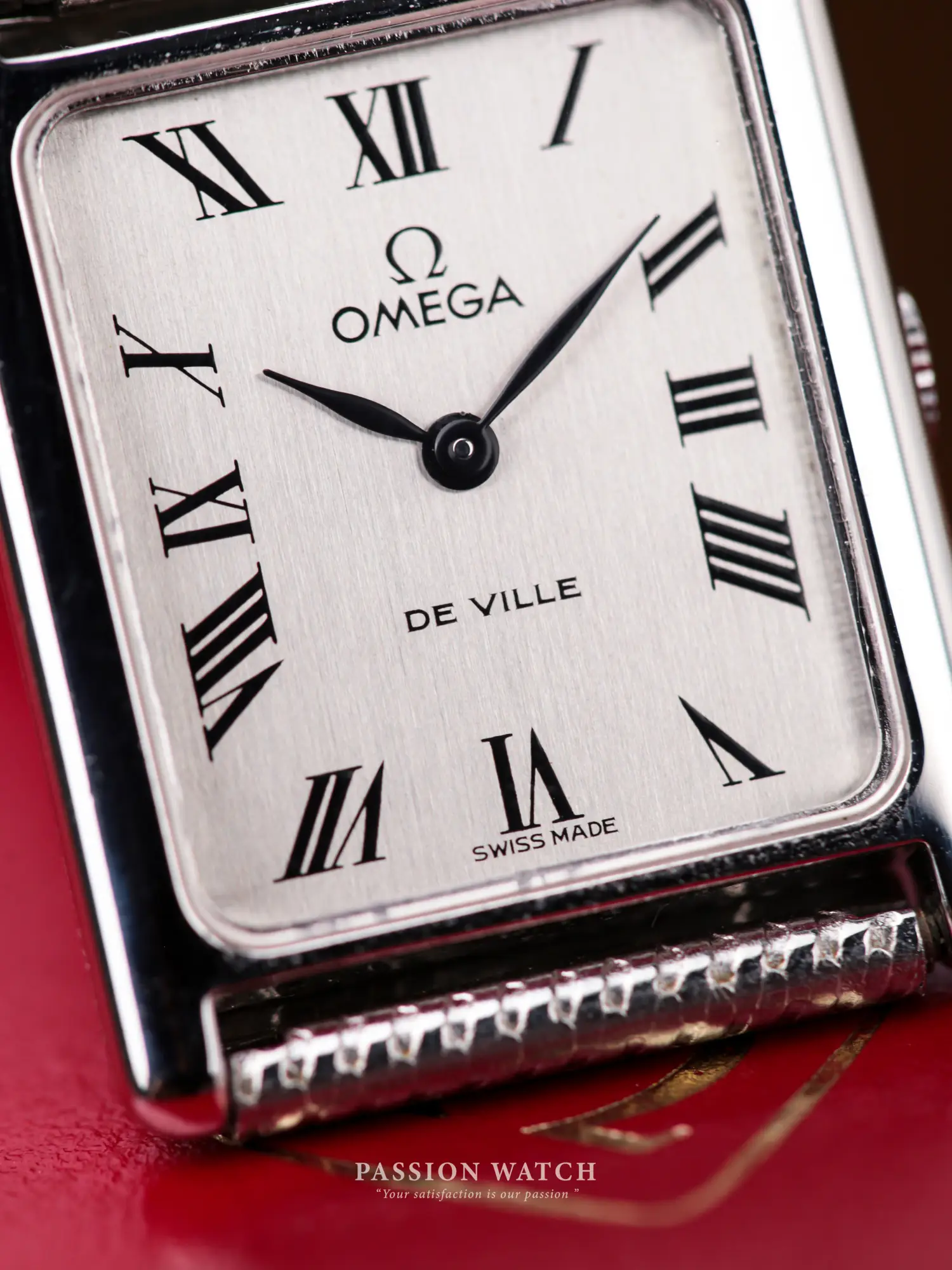 Đồng Hồ Omega De Ville Tank Ref 511.0404 4 omega de villle tank ref 511 0404 6
