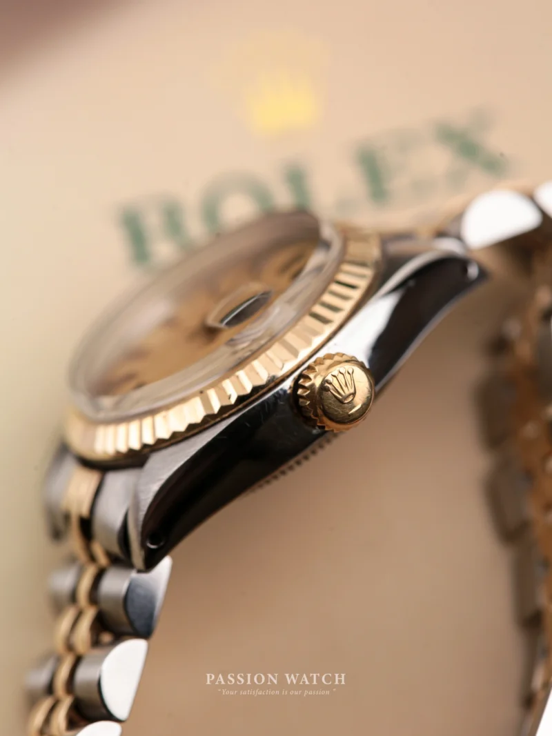 Đồng Hồ Rolex Lady-Datejust 26 6917 Mặt Số Vàng Champagne 9 Núm Rolex Rolex Lady-Datejust 26 6917 Mặt Số Vàng Champagne