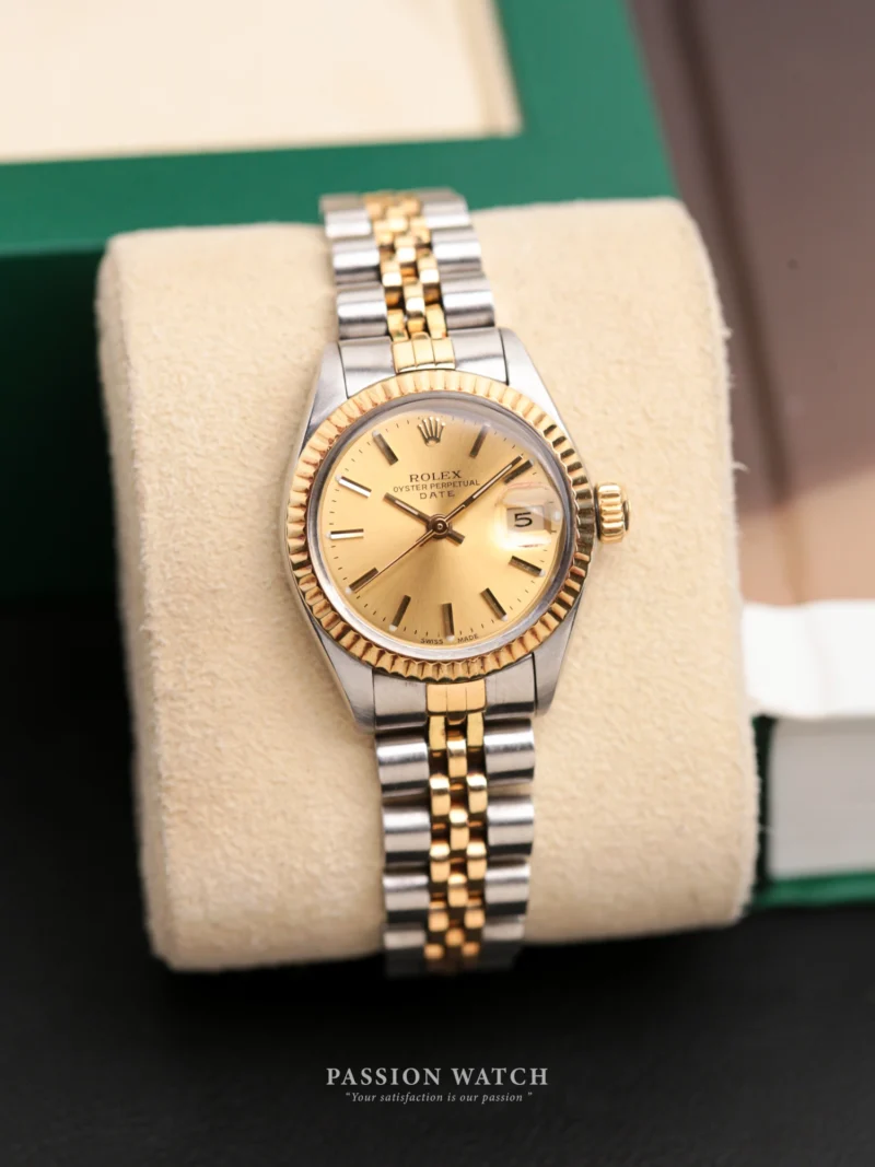 Rolex Lady-Datejust 26 6917 Mặt Số Vàng Champagne