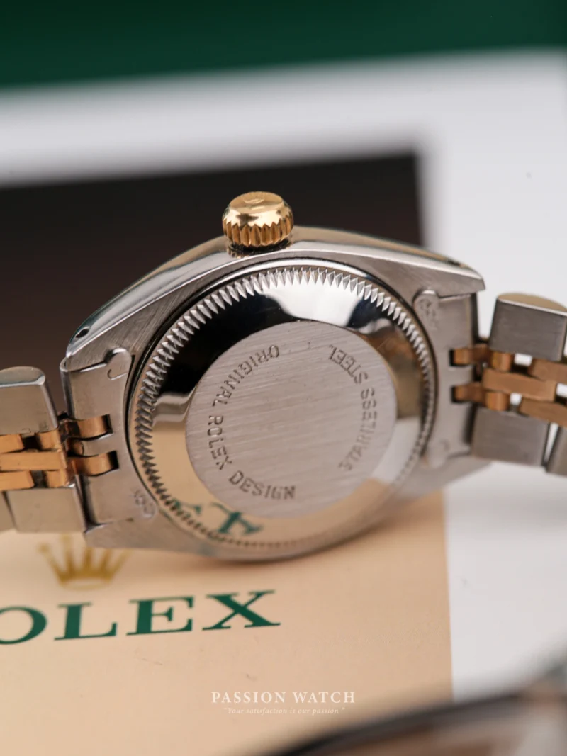 Đáy Rolex Đồng Hồ Rolex Lady-Datejust 26 6917 Mặt Số Vàng Linen