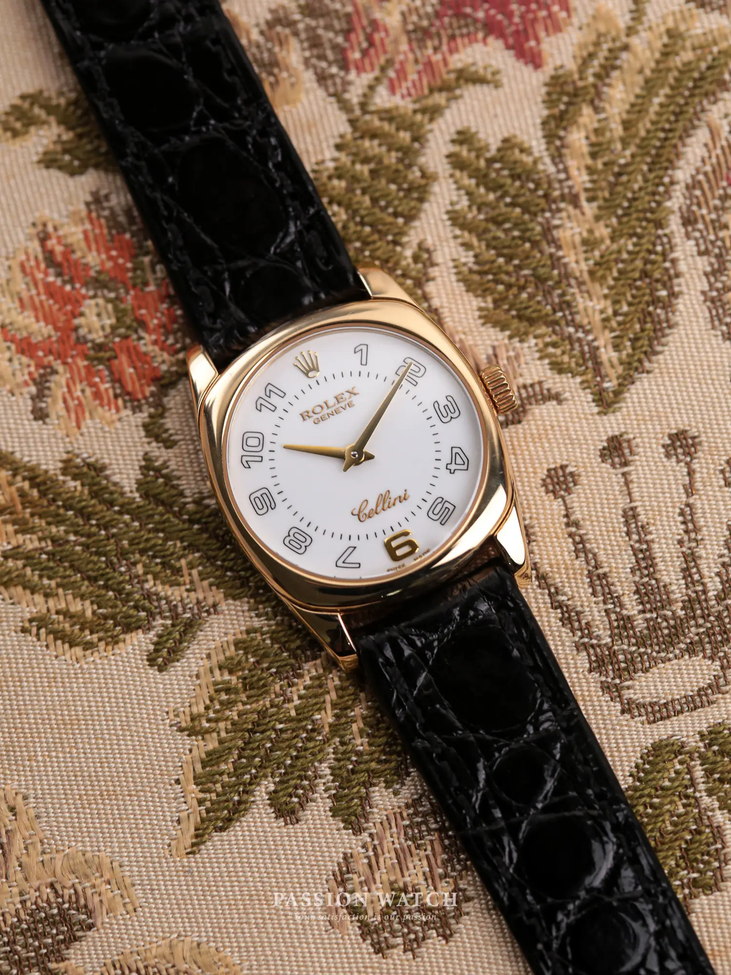 Đồng Hồ Rolex Cellini Danaos 6229 18kt Gold 5 dong ho rolex cellini danaos 6229 18k gold 5