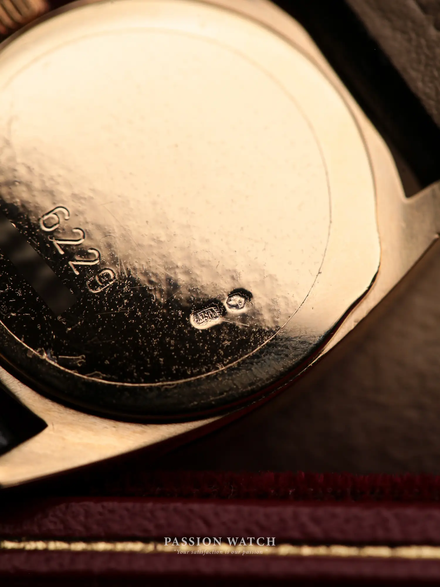 Đồng Hồ Rolex Cellini Danaos 6229 18kt Gold 8 dong ho rolex cellini danaos 6229 18k gold 8