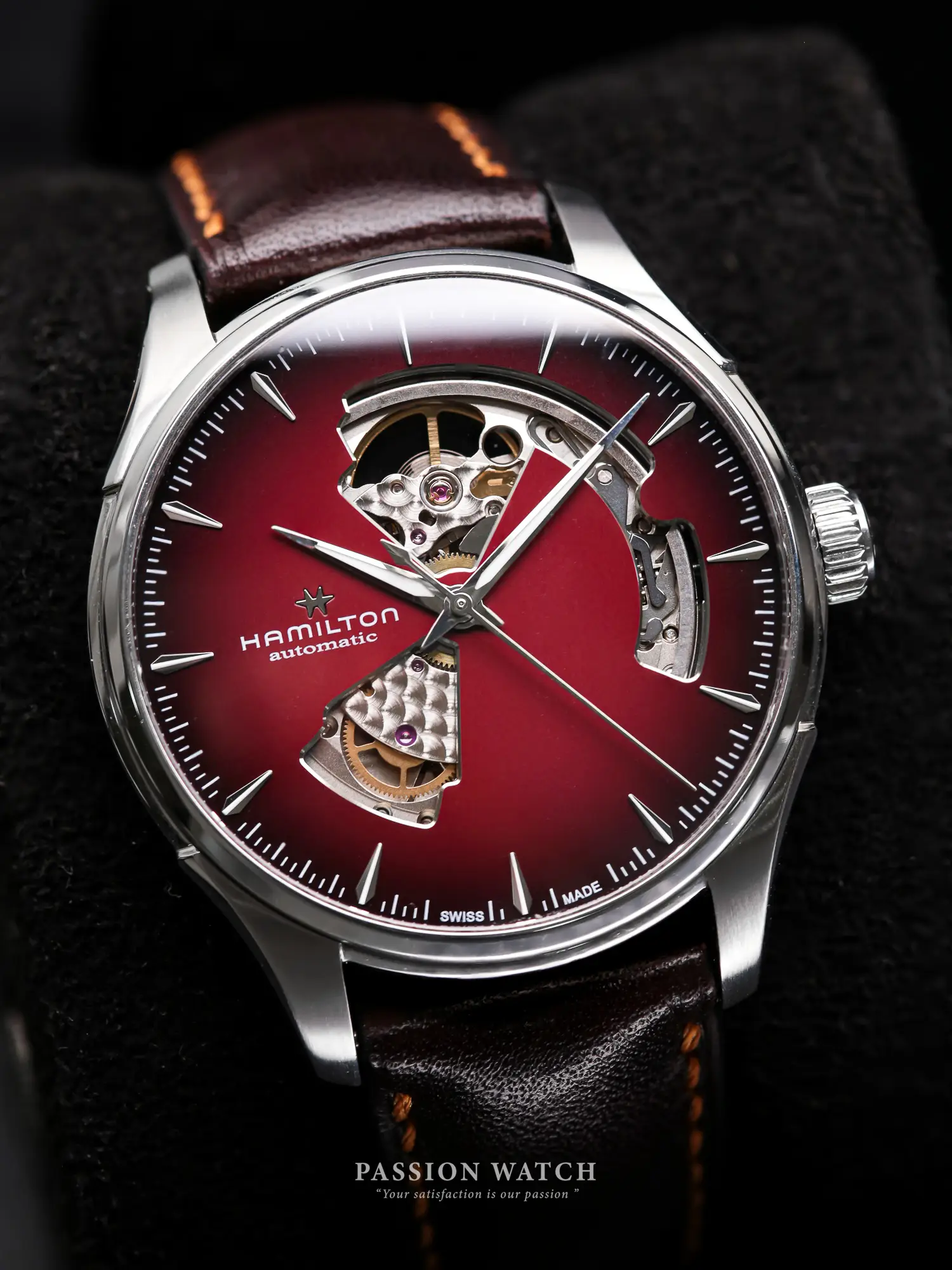 Đồng Hồ Hamilton Jazzmaster Open Heart "Burgundy" H32675570 3 dong ho hamilton jazzmaster open heart burgundy h32675570 3