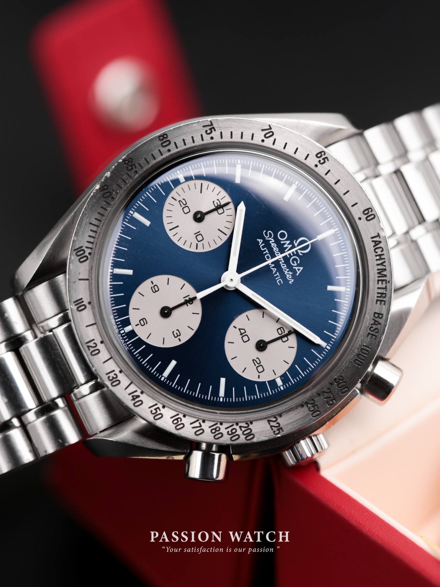 Đồng Hồ Omega Speedmaster Reduced JDM 3510.82.00 5 dong ho omega speedmaster reduced jdm 3510 82 00 3