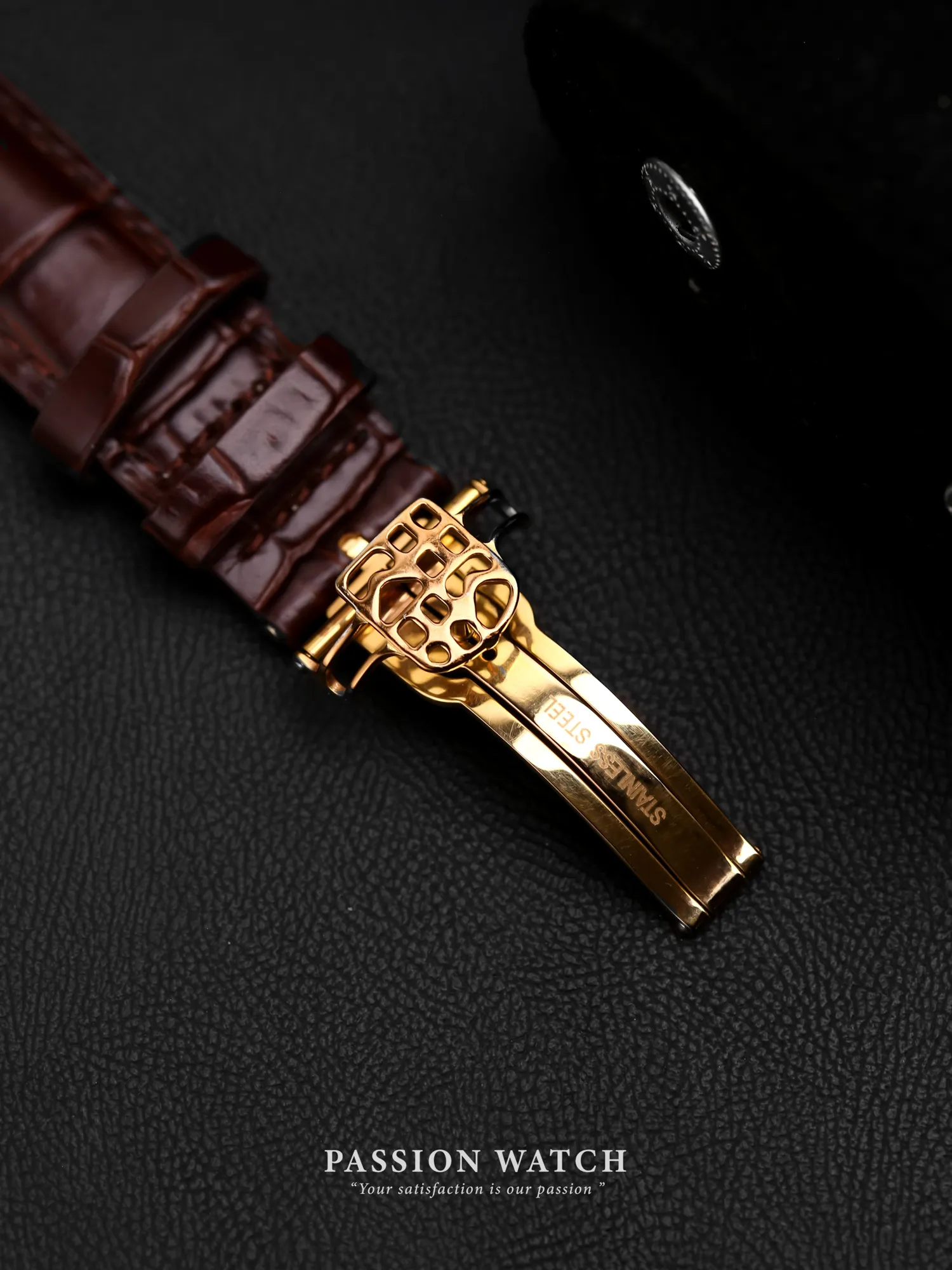 Đồng Hồ Frederique Constant FC-715MC4H4 Classics Moonphase 12 dong ho frederique constant fc 715mc4h4 classics moonphase 12