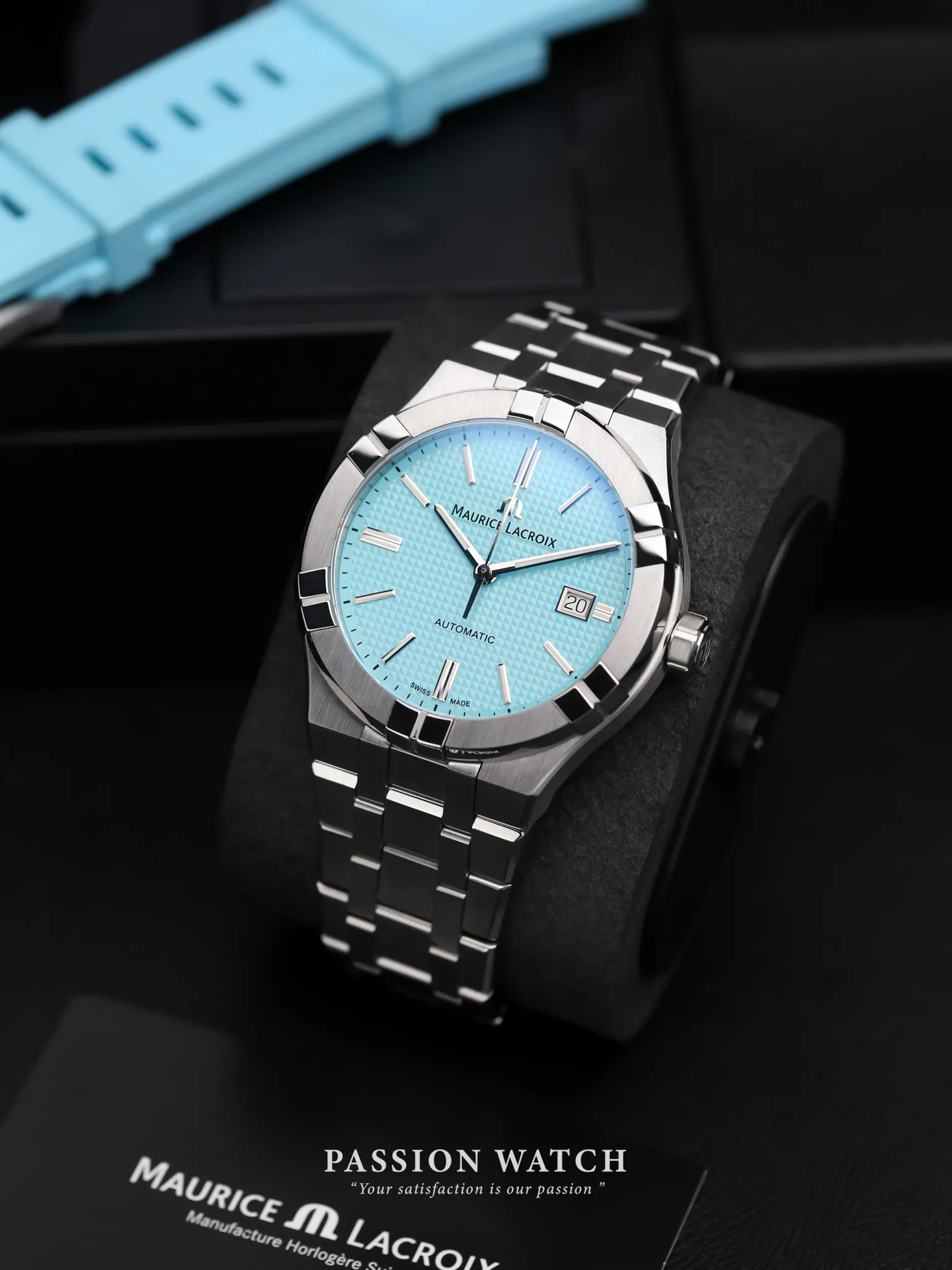 Đồng Hồ Maurice Lacroix Aikon Limited Summer Edition AI6008-SS00F-431-C 3 dong ho maurice lacroix aikon limited summer edition ai6008 ss00f 431 c 2