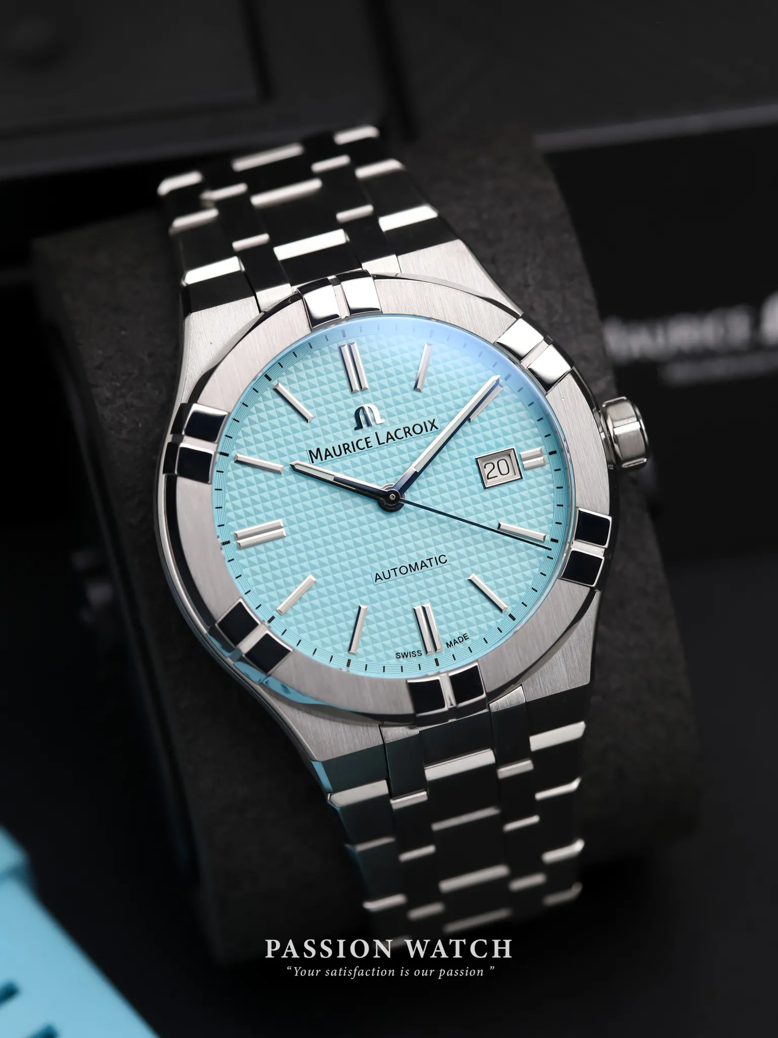 Đồng Hồ Maurice Lacroix Aikon Limited Summer Edition AI6008-SS00F-431-C 4 dong ho maurice lacroix aikon limited summer edition ai6008 ss00f 431 c 3